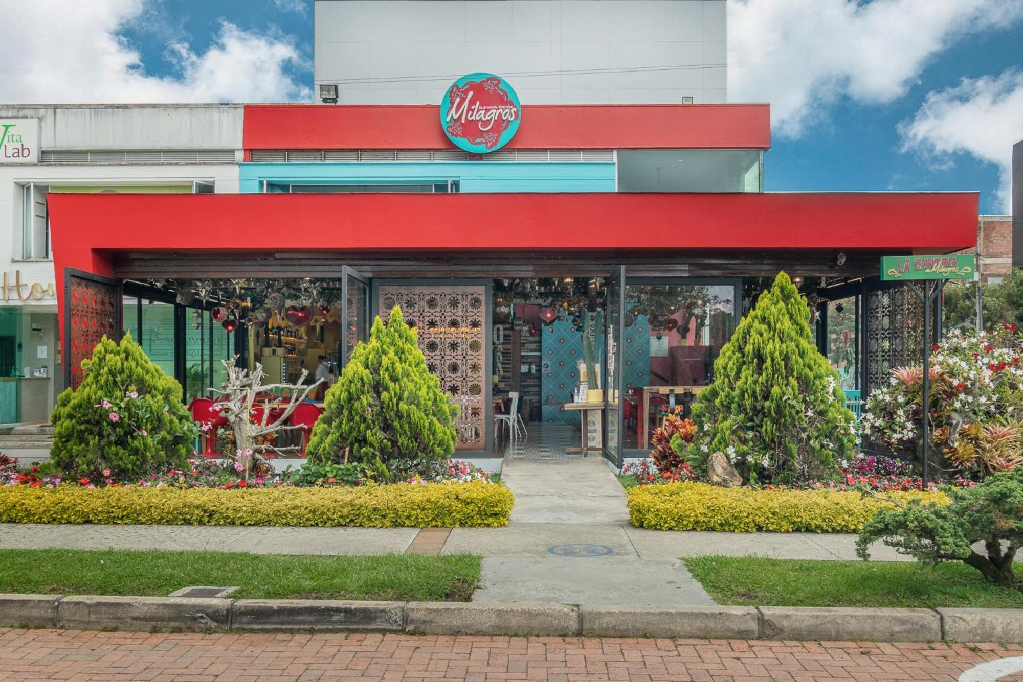 Portanova Suites By Adventu Rionegro Ngoại thất bức ảnh